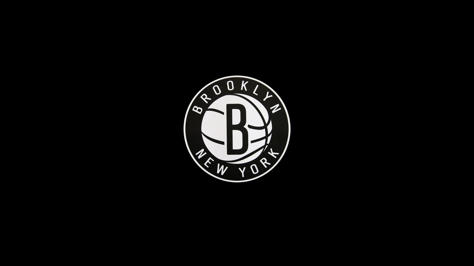 门线救险与三分雨，国际足坛与NBA同日上演生死时速